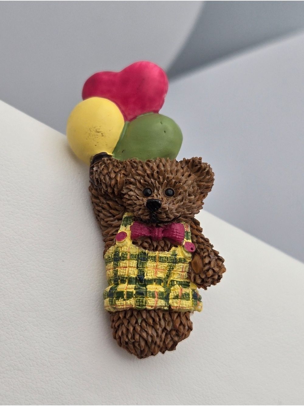 Vintage Brown Bear With Balloons Pin Plastic Cute Collectible Brooch